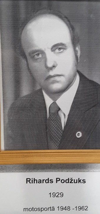 Podžuks Rihards (1929-2012)